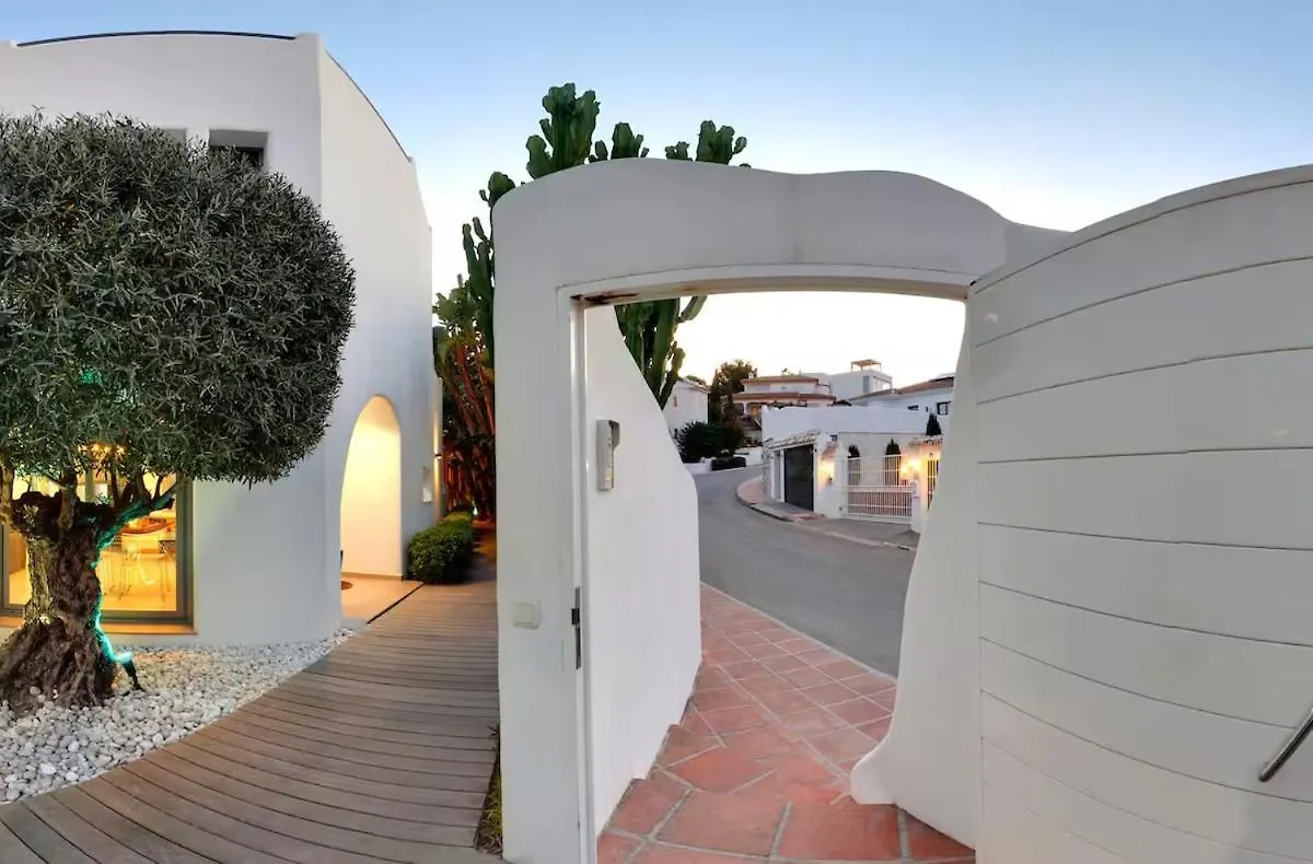 Taos Villa - Private Pool - Themed Bedrooms 米哈斯科斯塔