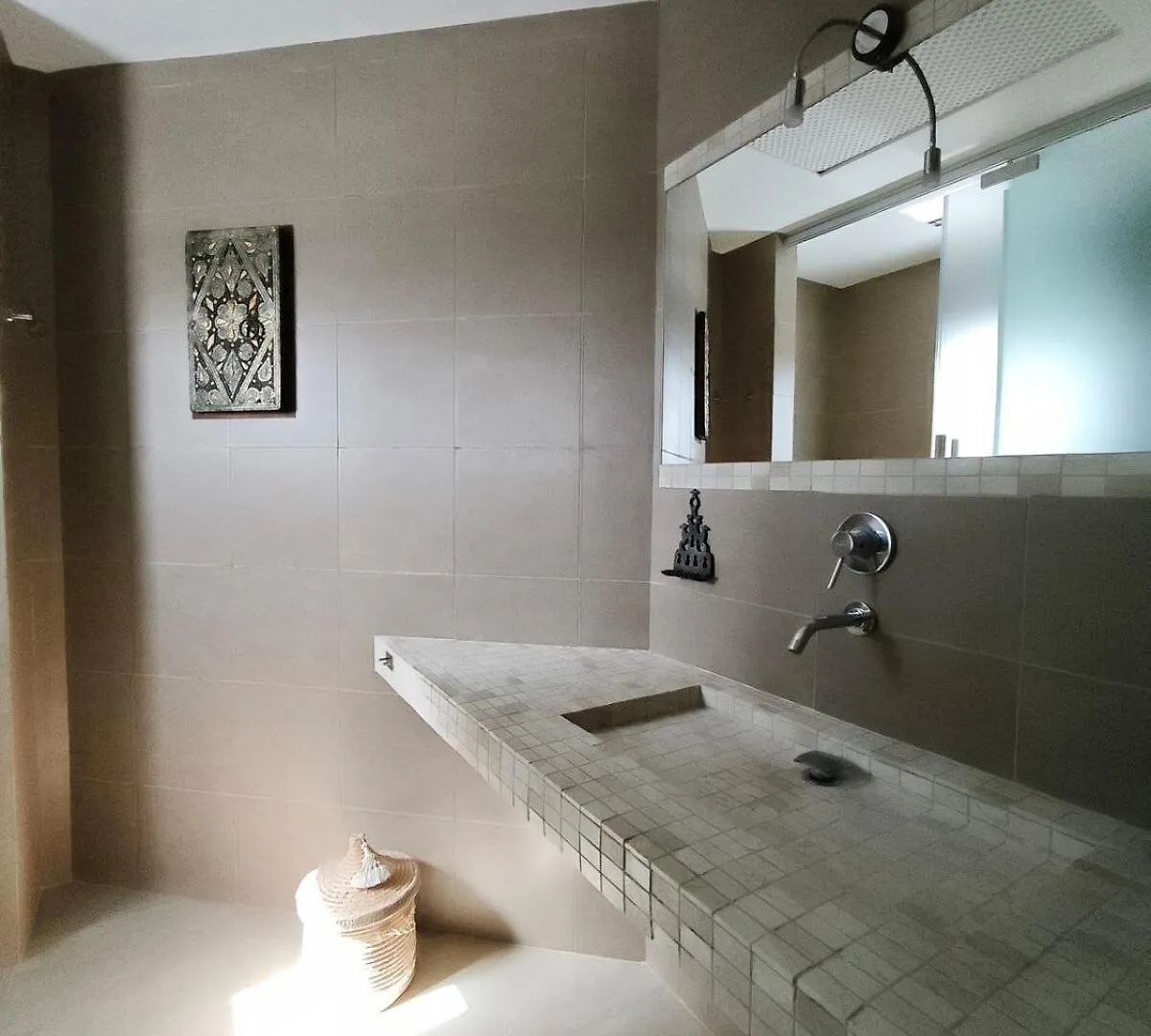 Taos Villa - Private Pool - Themed Bedrooms 米哈斯科斯塔