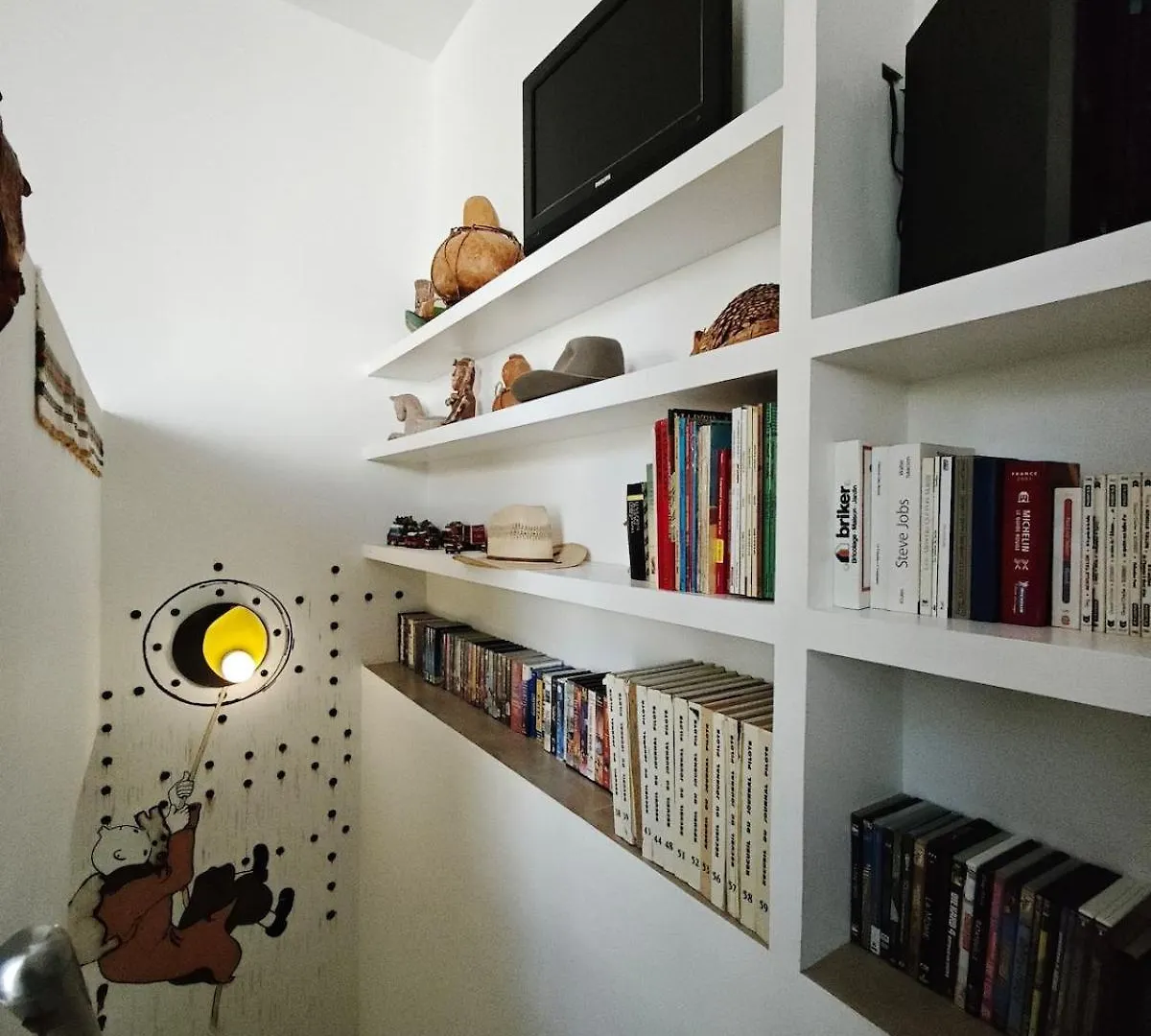 Taos Villa - Private Pool - Themed Bedrooms 米哈斯科斯塔