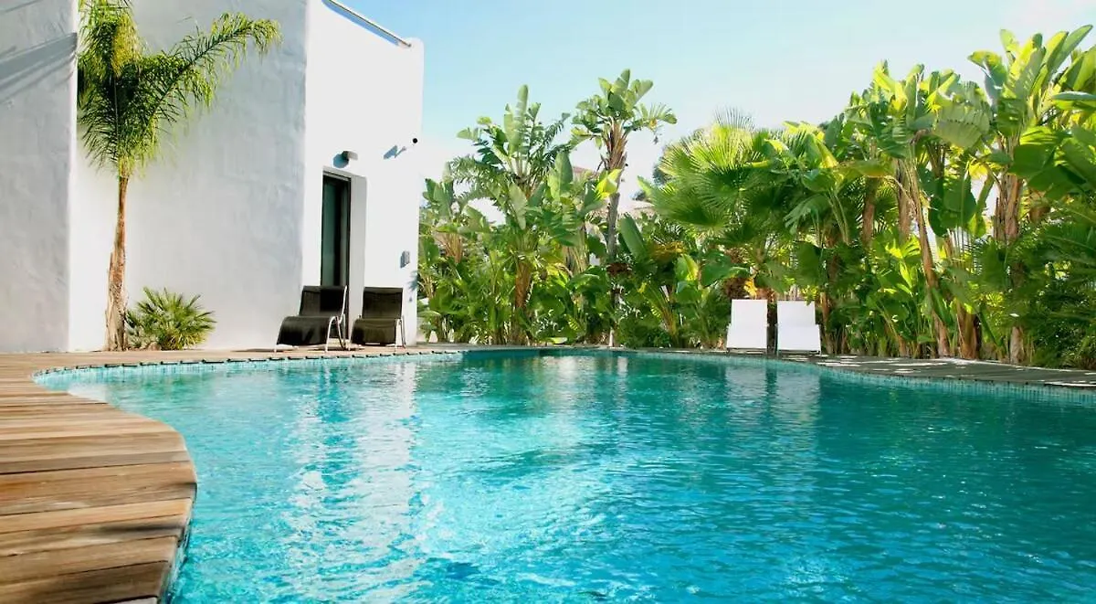 Taos Villa - Private Pool - Themed Bedrooms 米哈斯科斯塔